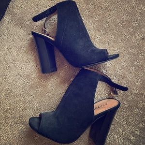 Women’s Black Bamboo Booties